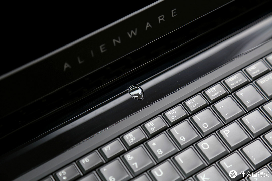 美行 Alienware 外星人 17R5 i7-8750H 1070 120hz 3K tobii入手记
