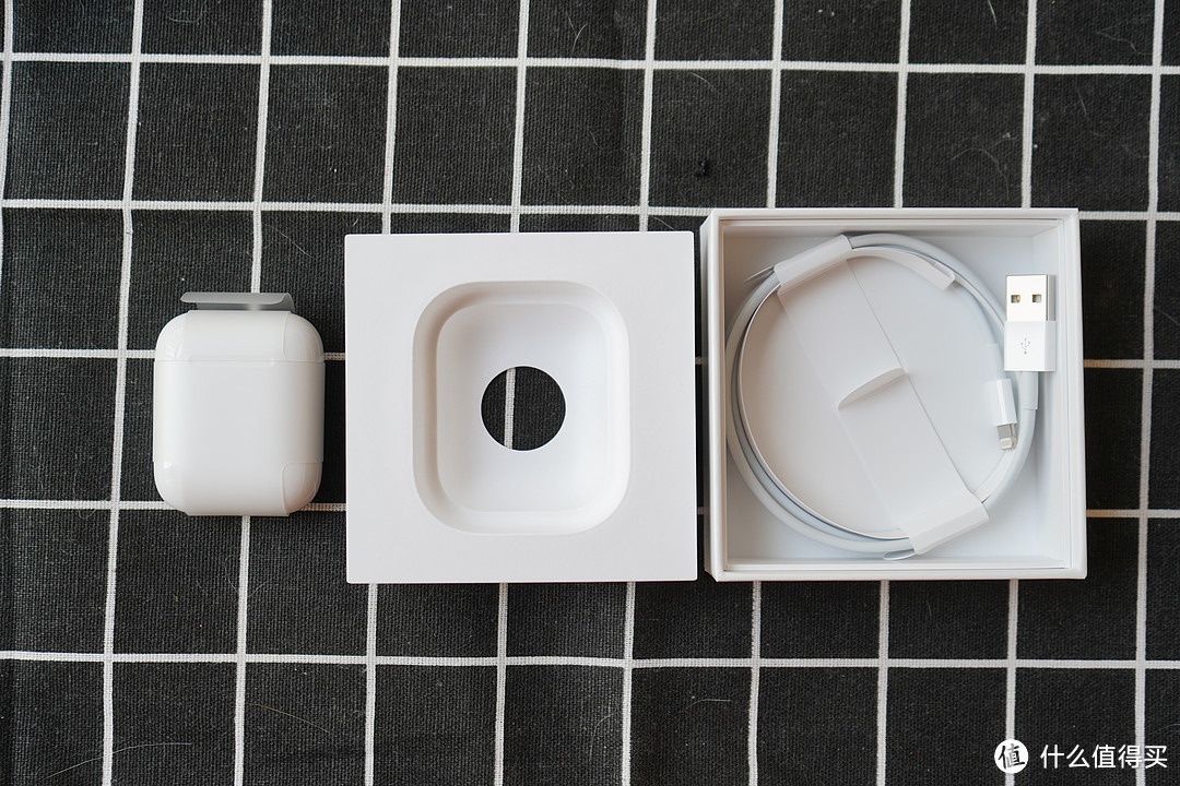 Airpods，一款超越你期待的耳机