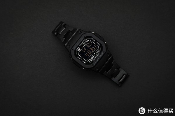 卡西欧G-SHOCK GW-M5610BC-1JF 手表外观展示】表盘|表带|按键|表壳_