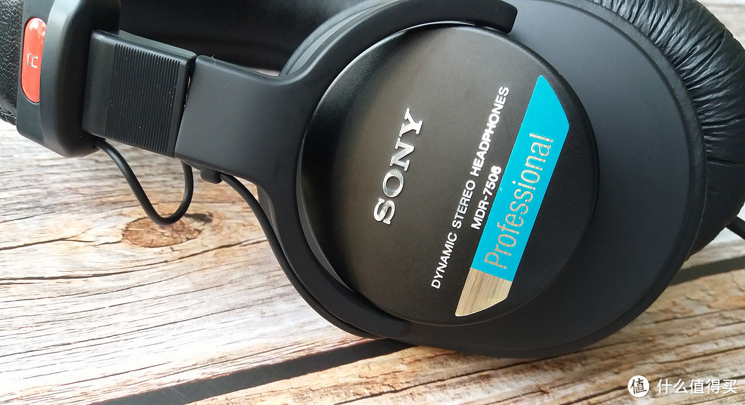 Sony 索尼 MDR7506专业大型监听耳机 评测