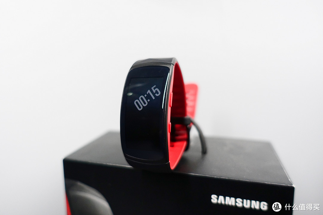 Microsoft Band 2之后，我最满意的智能手环：SAMSUNG 三星 Gear Fit2 Pro 半年使用体验