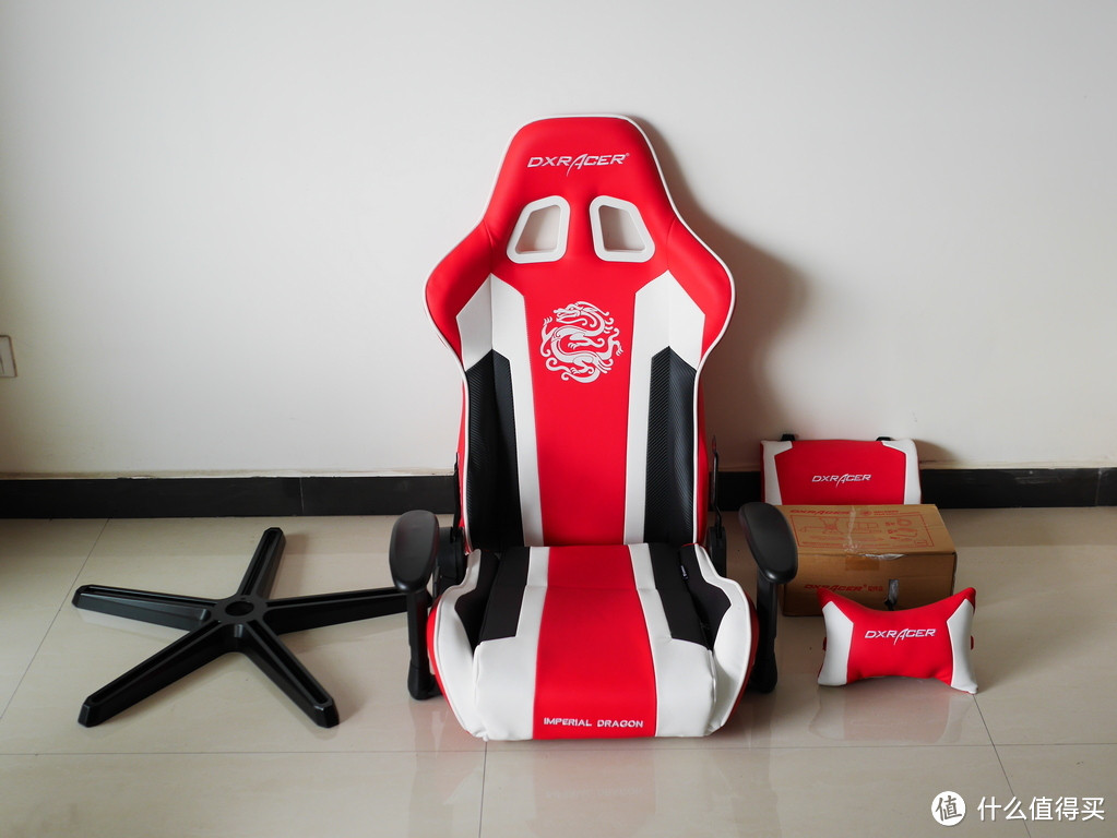 红的很亮骚 DXRACER 迪锐克斯 F189 电竞椅(红色白龙） 入手开箱