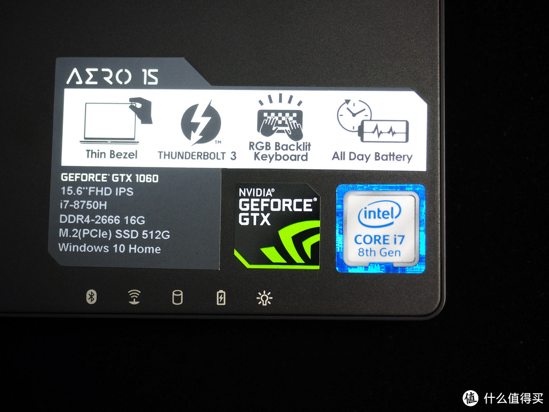 无惧桌面PC挑战—GIGABYTE 技嘉 赢刃 Aero15 笔记本电脑开箱