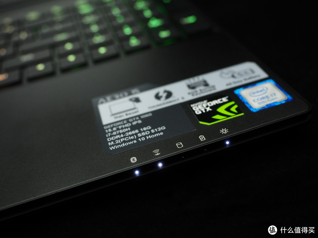 无惧桌面PC挑战—GIGABYTE 技嘉 赢刃 Aero15 笔记本电脑开箱