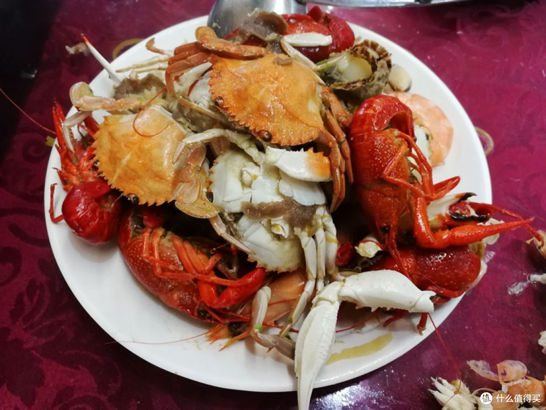 青岛海鲜新吃法,现捞活捉,玩得尽兴,吃得放心