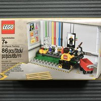 LEGO 乐高 5005358 小人仔工厂外观展示(流水线|零件|人仔)