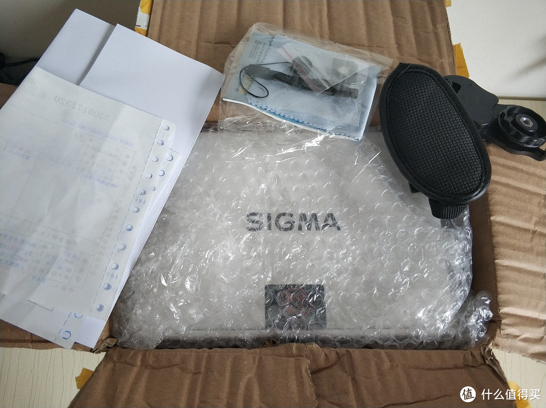 好大一个哑铃：Sigma 适马85 1.4 Art Sony e卡口开箱