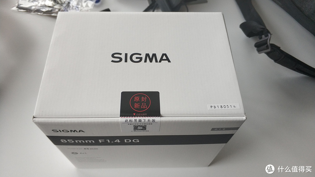 好大一个哑铃：Sigma 适马85 1.4 Art Sony e卡口开箱