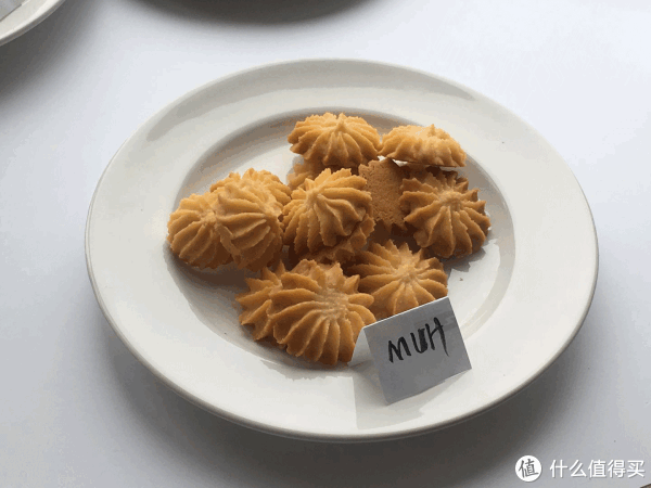 烘焙大师超强测评!安佳、雀巢、欧德宝...7款常见淡奶油究竟哪款值得囤?