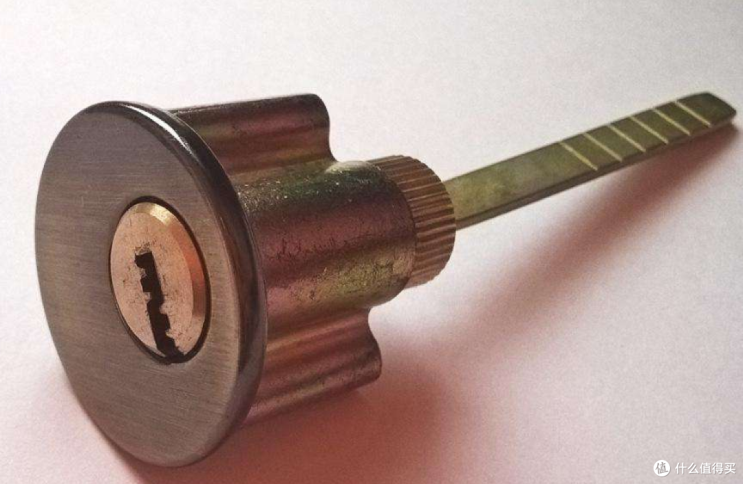 假锁芯又如何?好用就可以-小胖胖简评LOOCK鹿客指纹锁