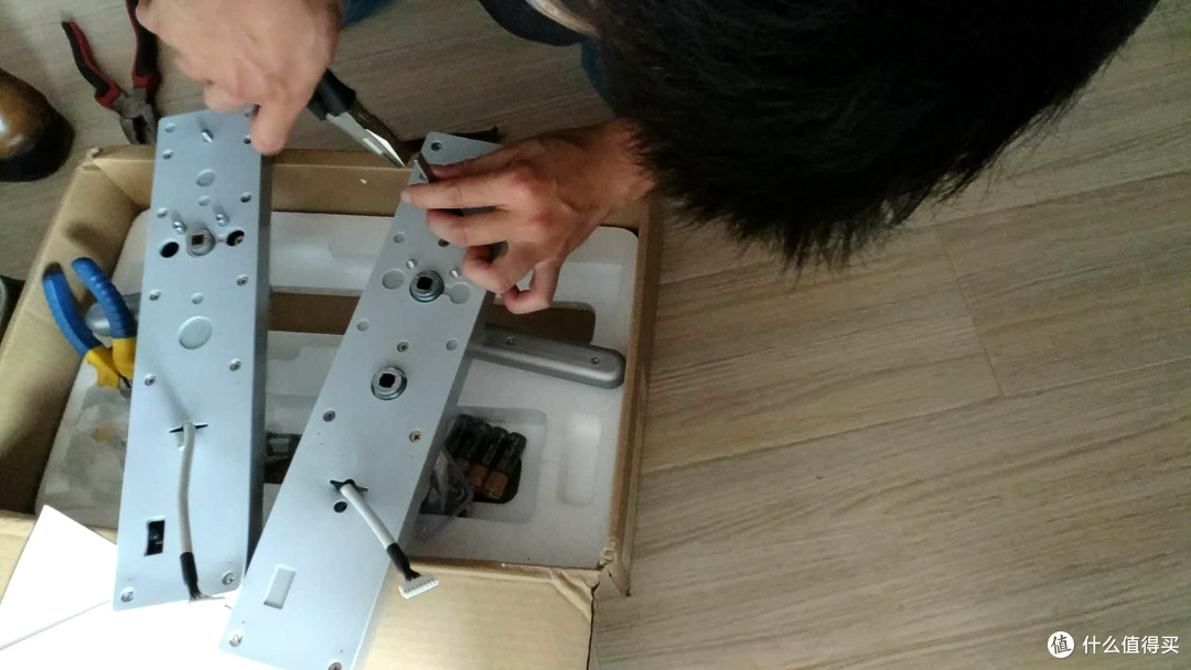 假锁芯又如何?好用就可以-小胖胖简评LOOCK鹿客指纹锁
