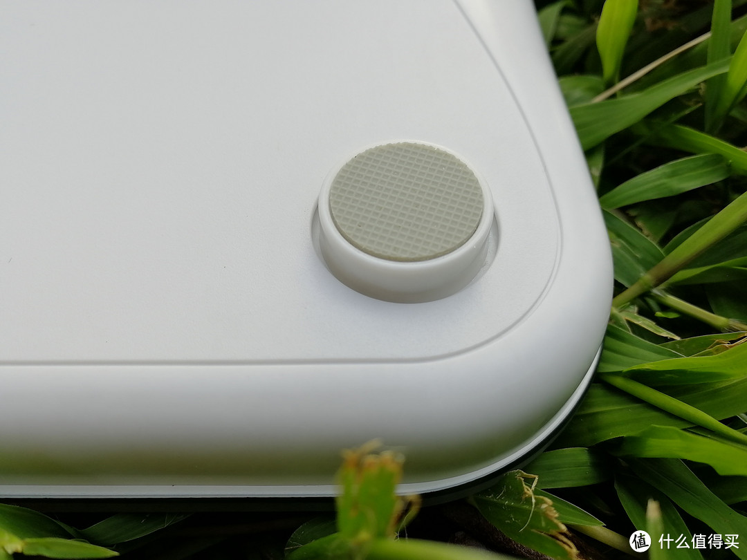 夏日何必空调、WiFi、西瓜?——ICOMON沃莱i90蓝牙智能体脂秤评测