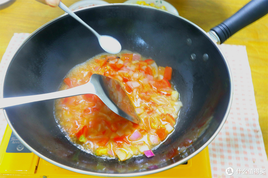 高品位的吃食——芝士焗螺蛳粉，调剂无聊的生活，你要不要来试试