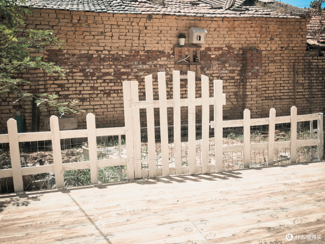 离开北上广回到小城市后，我构建了一个梦幻小院"翡翠梦境"作为送给老婆大人的生日礼物