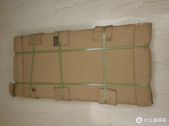 北欧风简约书桌开箱 & 简易安装