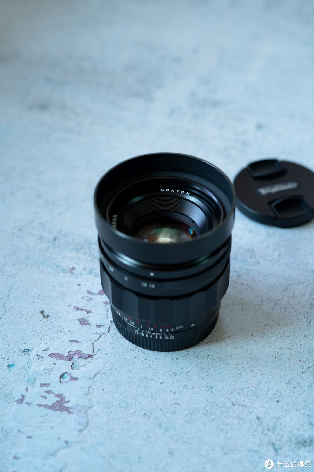 用自问自答的方式来聊聊这枚Voigtländer 40mm F1.2 Aspherical