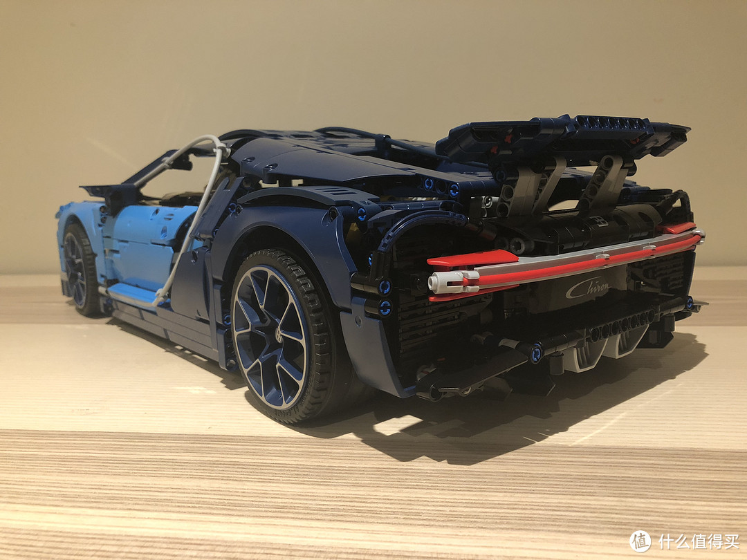 LEGO Technic 乐高机械组 推出 Bugatti 布加迪 Chiron 42083