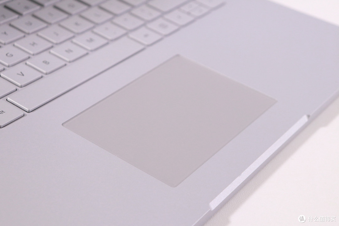 微软15英寸Surfacebook2体验评测:是你心中笔记本的终极形态么?