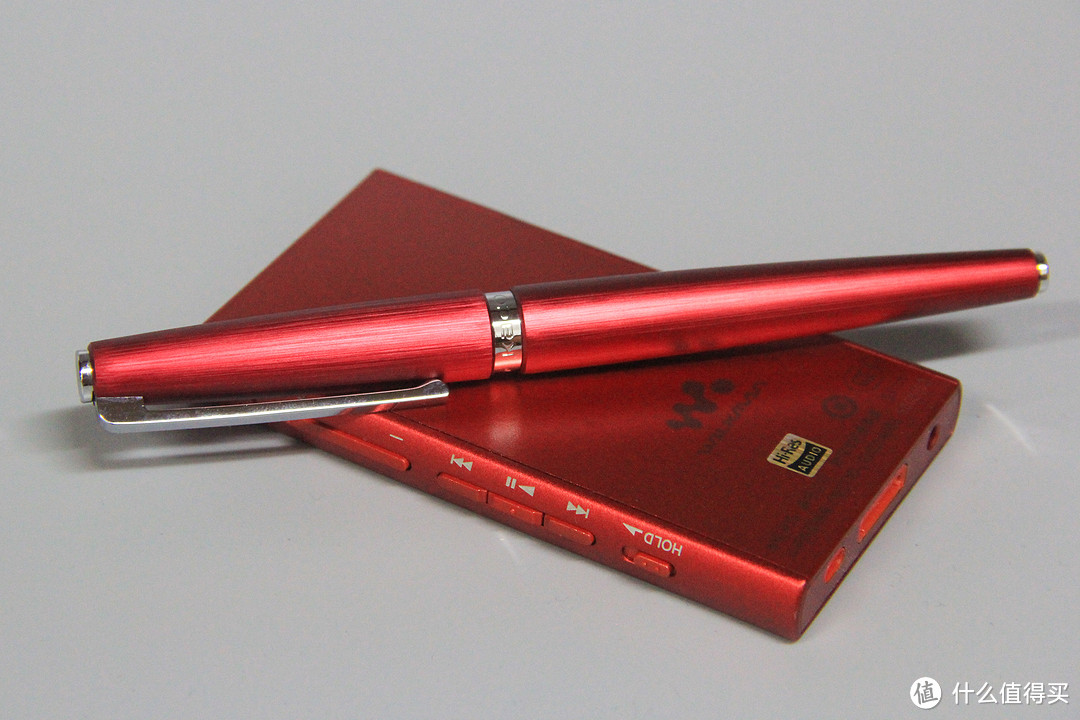 颜值在线，细节欠佳——KACO 博雅钢笔套装+PURE书源 中性笔评测