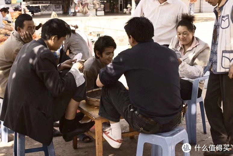 不是人民选择时代，而是时代造就我们（回力飞跃鞋开箱评测）