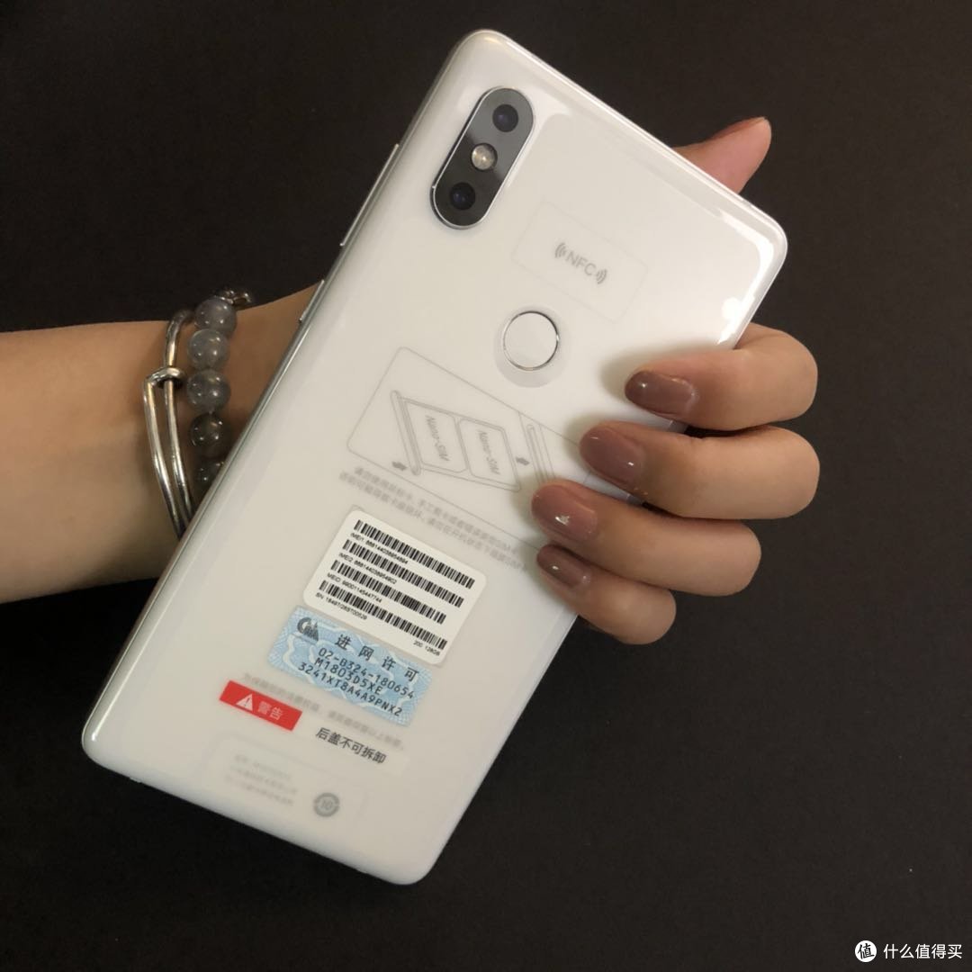 Mix 2s纯看颜值的手机首测,MIX 2S开箱体验