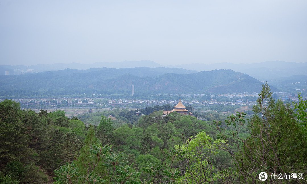 磬锤峰——摸棒槌山，看蛤蟆石