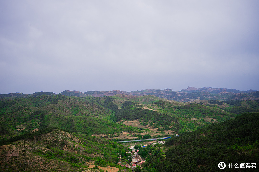 磬锤峰——摸棒槌山，看蛤蟆石