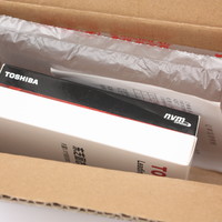 东芝 RC100 240G M.2 NVMe 2242 SSD 固态硬盘外观展示(接口|宽度)