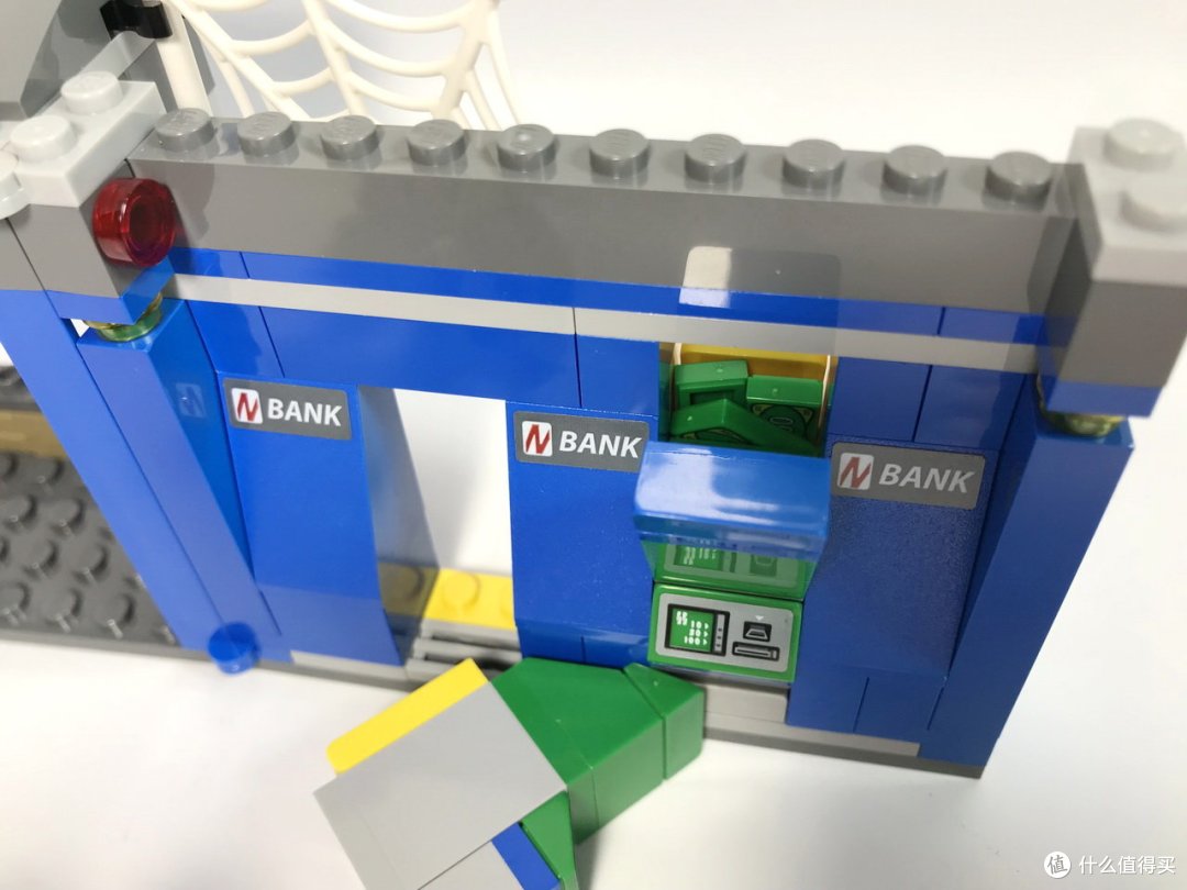 lego 乐高 76082 漫威超级英雄系列 蜘蛛侠atm 劫案之战
