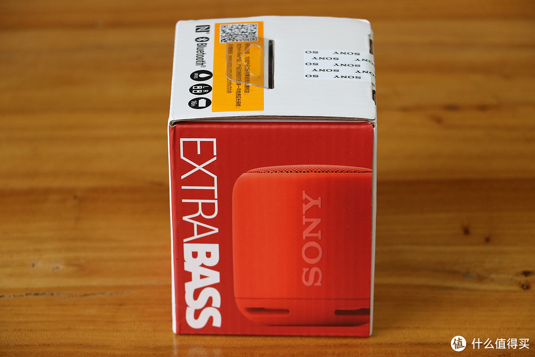 送给自己的年中礼物—SONY 索尼 SRS-XB10 小钢炮蓝牙音箱 开箱