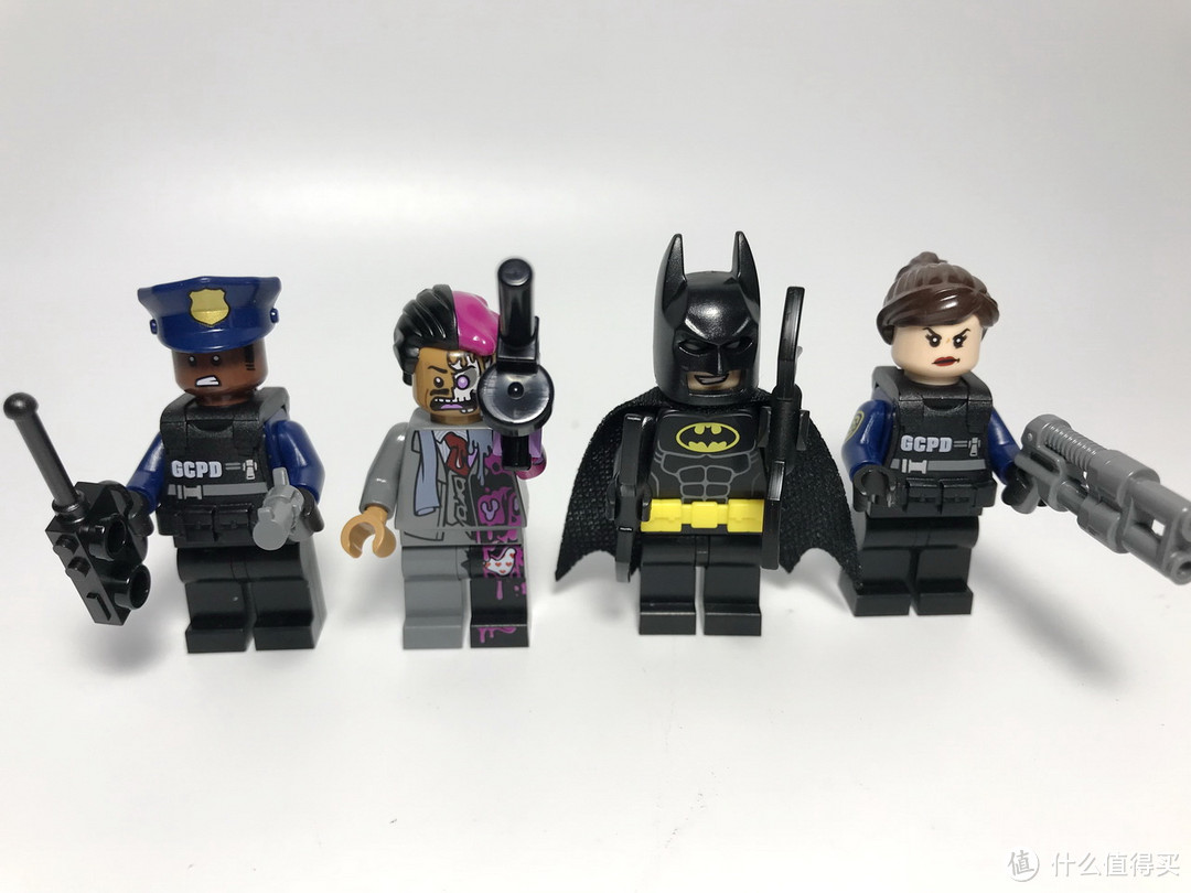 LEGO 乐高 蝙蝠侠大电影 70915 双面人破坏