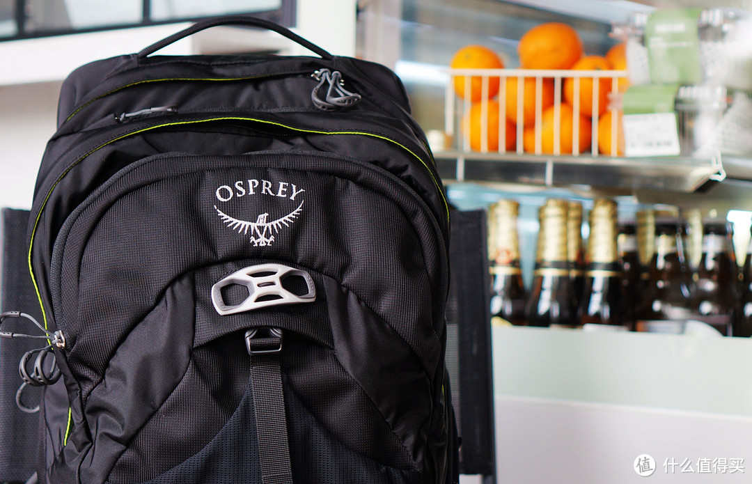 Osprey Radial 光线26使用评测：能自立的网面通风背负电脑包