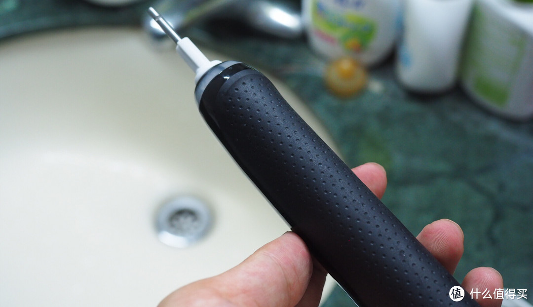 炫酷黑科技，刷牙更智能—博朗 欧乐B Oralb iBrush9000 Plus 电动牙刷测评报告