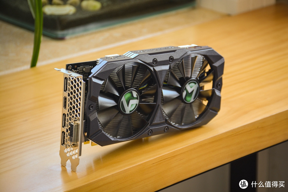 10系显卡还很强悍 铭瑄gtx1060 5gb电竞版简测 显卡 什么值得买