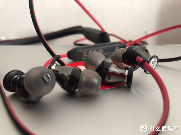 Sennheiser 森海塞尔 Momentum in-ear Free版 蓝牙耳机开箱 及对比Wireless版