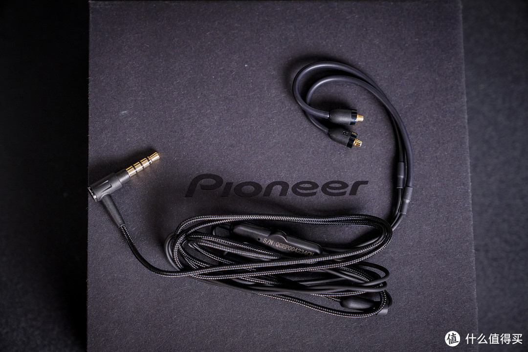 哎呦，还不错哦！先锋Pioneer CLV20 双动圈均衡版入耳式耳塞体验