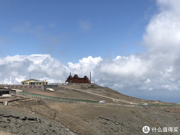 22℃的夏天长白山 篇一:长白山淡季的尾巴