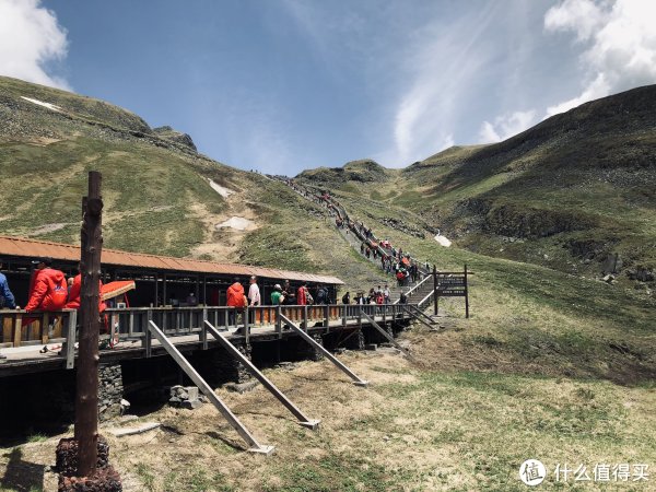 22℃的夏天长白山 篇一:长白山淡季的尾巴
