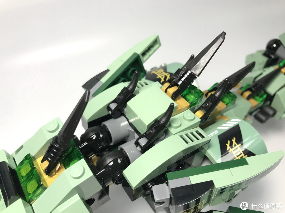 飞龙在天：LEGO 乐高 70612 幻影忍者 Ninjago 绿忍者的飞天机甲神龙