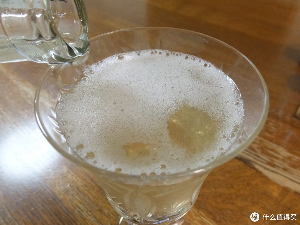 气泡，新型态的日本清酒呈现方式