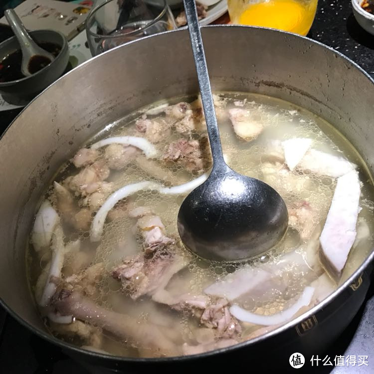 外食—椰子鸡火锅