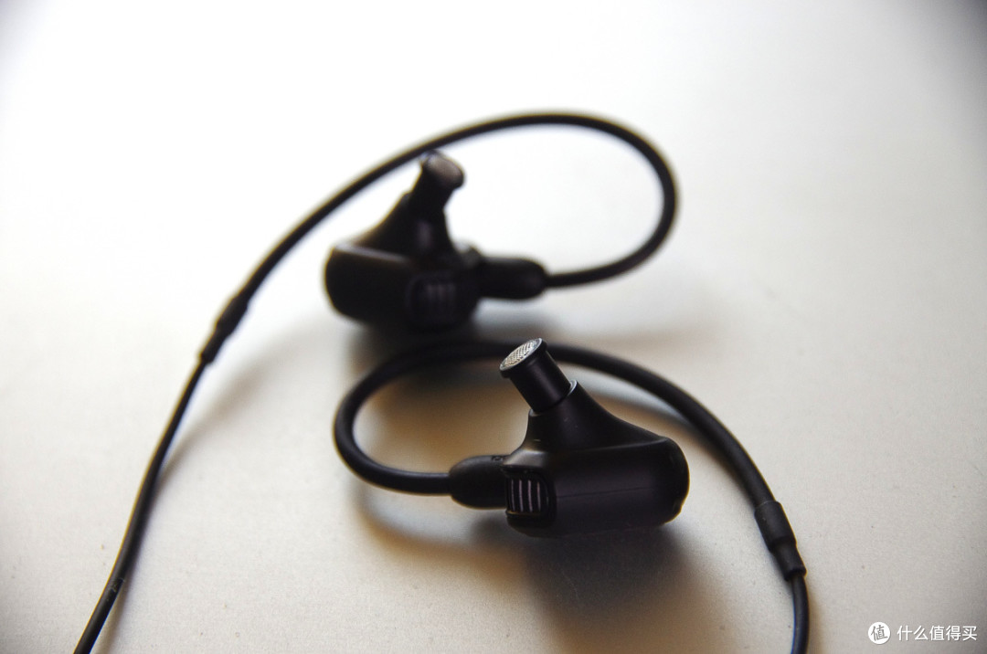 物有所值的出行耳机:先锋(Pioneer)CLV20 HiFi双动圈入耳式线控耳机均衡版