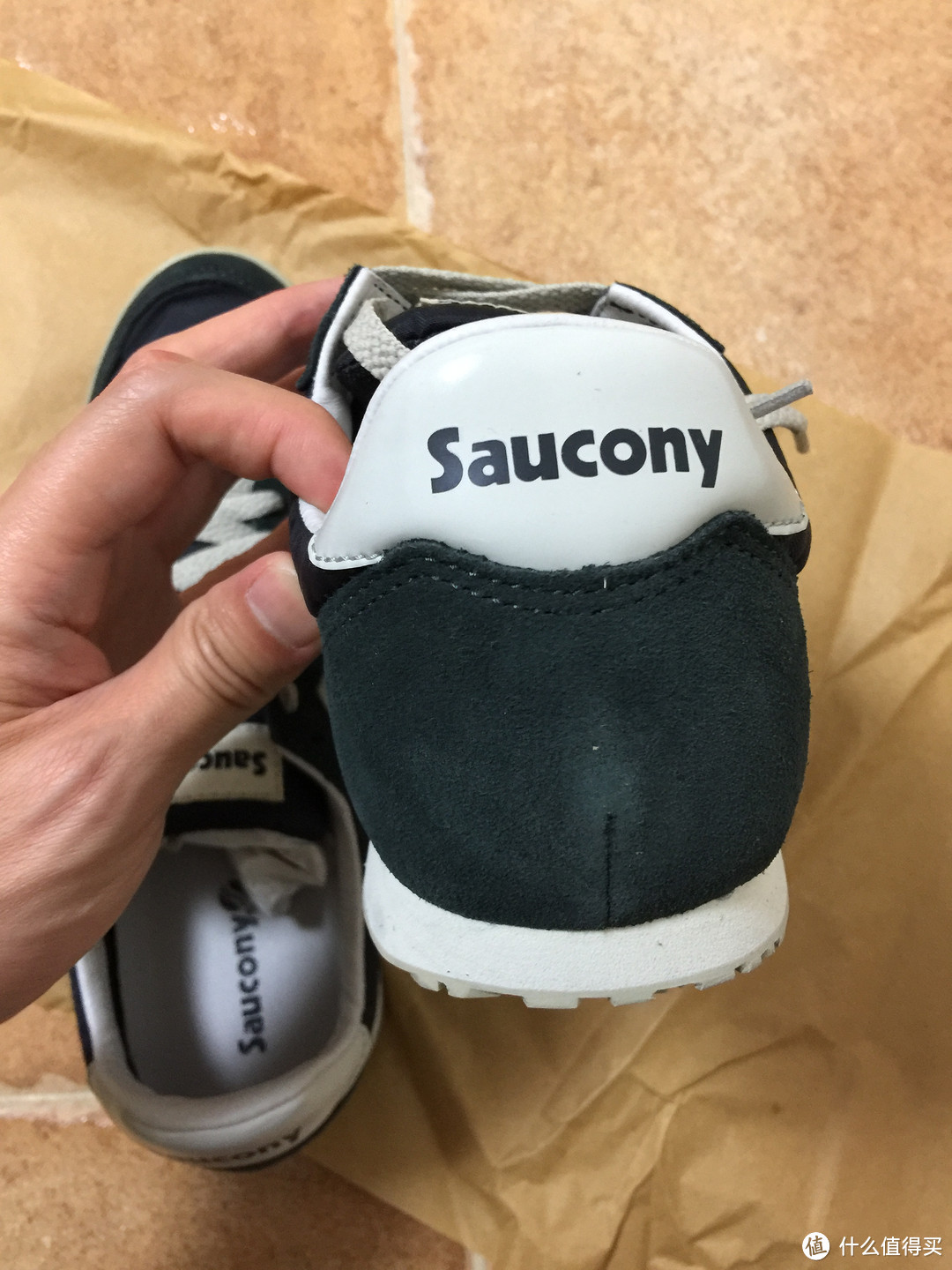 轻薄舒适“潮”我看——Saucony圣康尼BULLET复古休闲运动鞋晒单