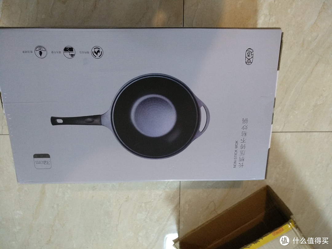 人在家中坐,锅从天上来。——轻度使用不沾无油烟锅使用报告