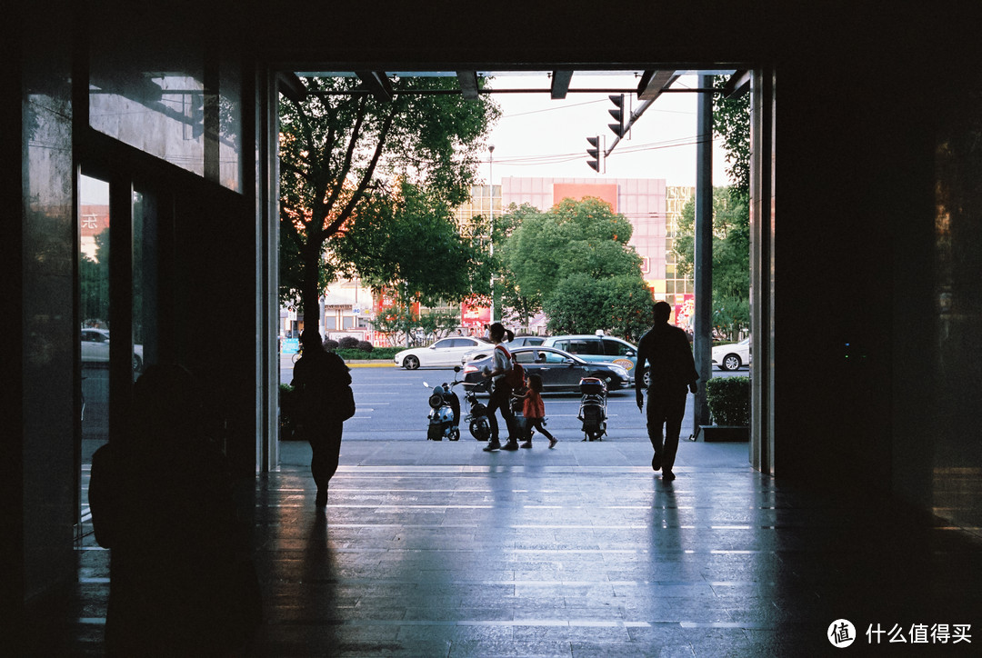 回味银盐时代——福伦达R3M & VM40/1.4上手