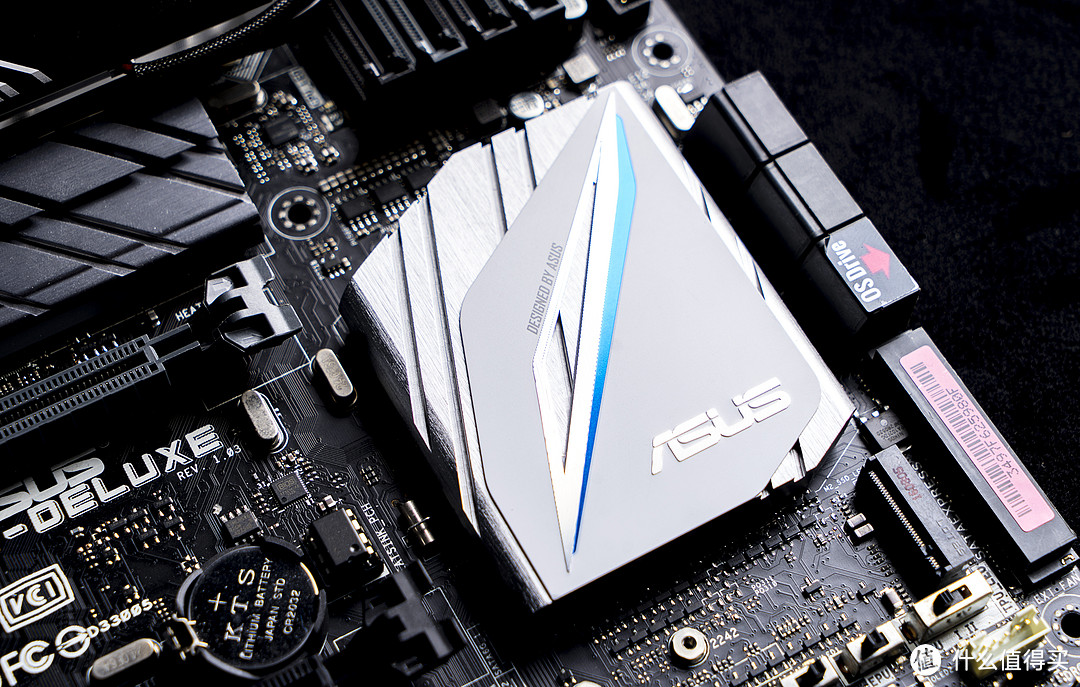 ASUS 华硕 Z170 DELUXE 主板+Intel 英特尔 i5 8600K 处理器 装机Show