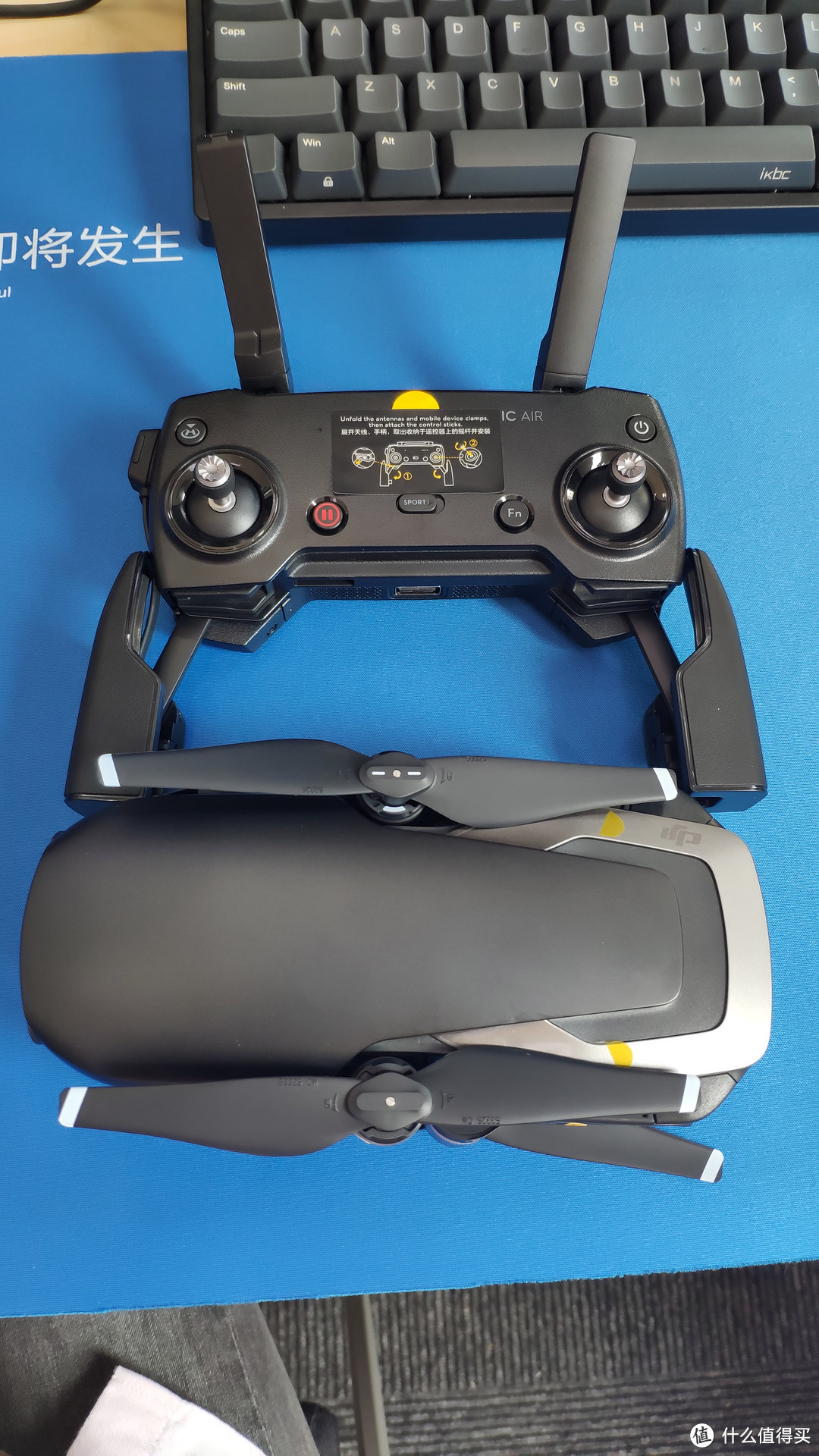 Mavic Air和遥控器