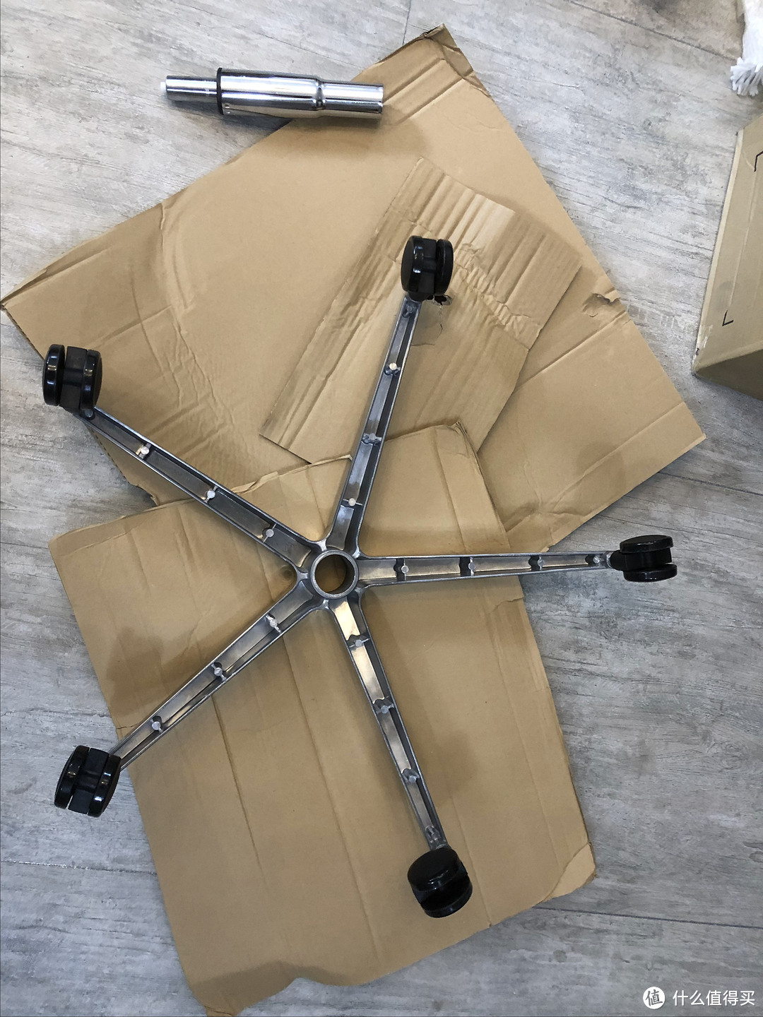 千元级人体工学椅—HBADA 黑白调 HDNY140 开箱安装晒物