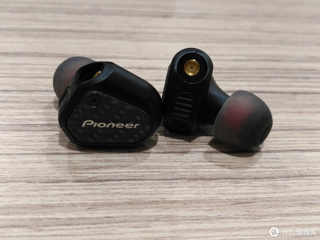 双动圈的小金标--先锋（Pioneer）CLV20 HiFi双动圈入耳式线控耳机众测报告