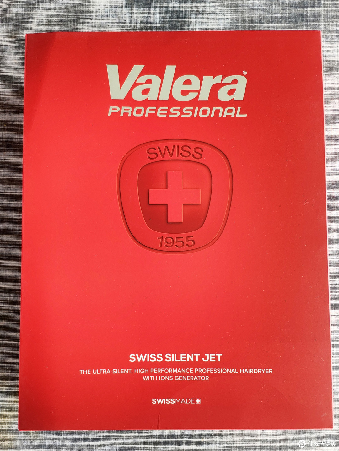 提升生活品质,从“头”开始——Valera SilentJet 8600水护色吹风机使用体验